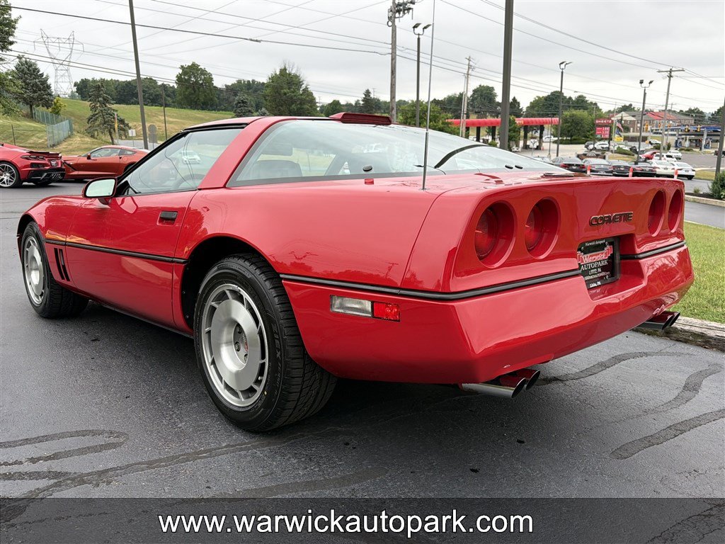 Used 1987 Chevrolet Corvette Coupe RWD image 20