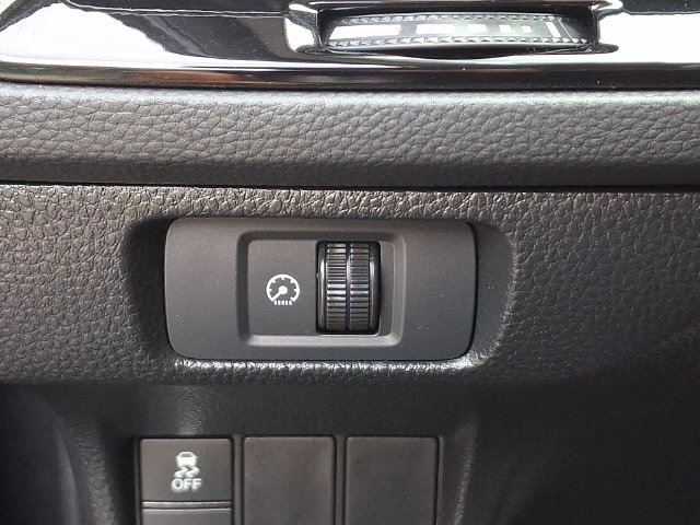 Certified 2025 Honda Civic LX image 26