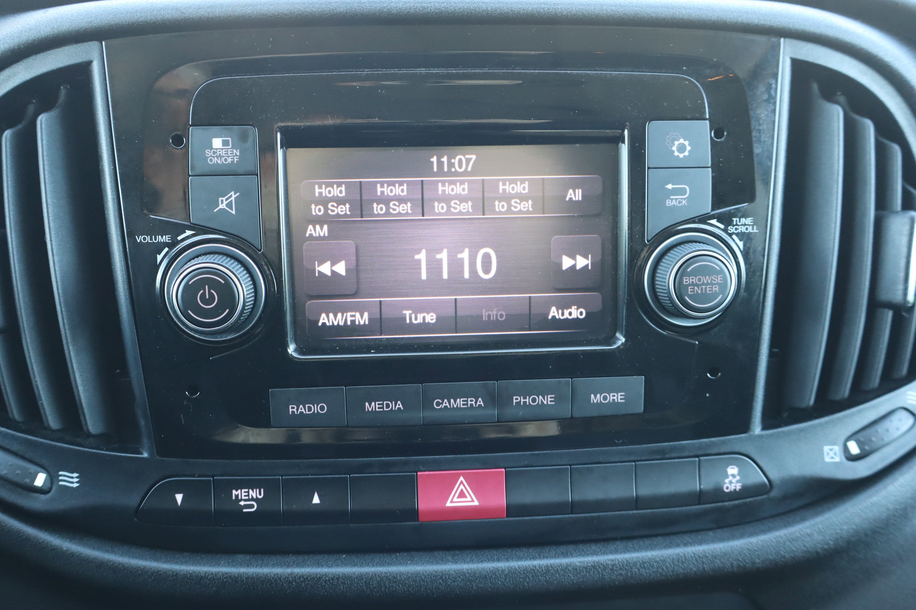 Used 2021 RAM ProMaster City Tradesman image 23