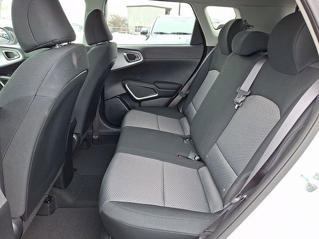Certified 2023 Kia Soul LX w/ LX Technology Package image 10