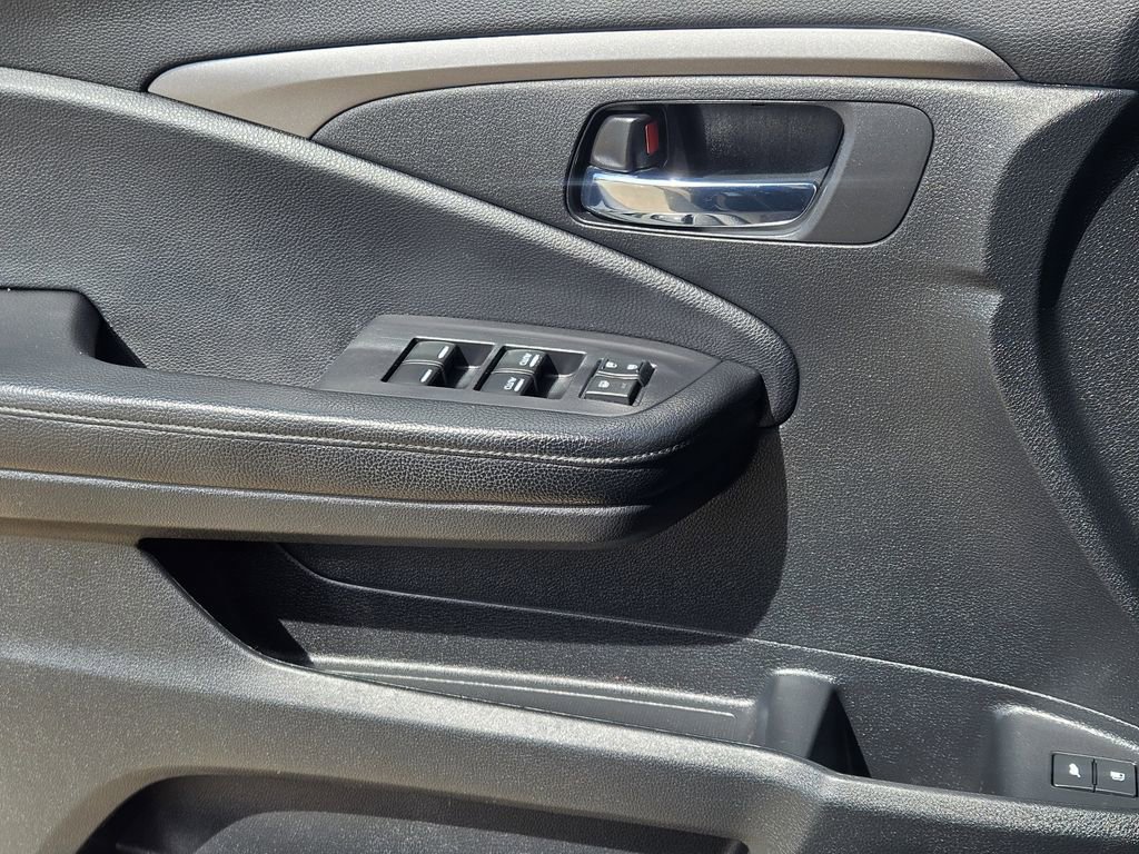 Used 2018 Honda Pilot EX-L image 26