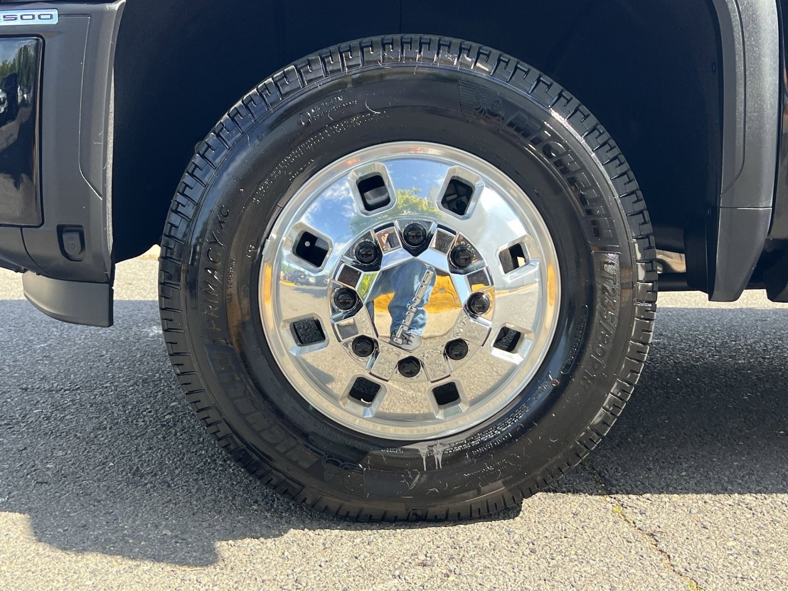 Used 2024 GMC Sierra 3500 Denali Ultimate AWD/4WD image 13