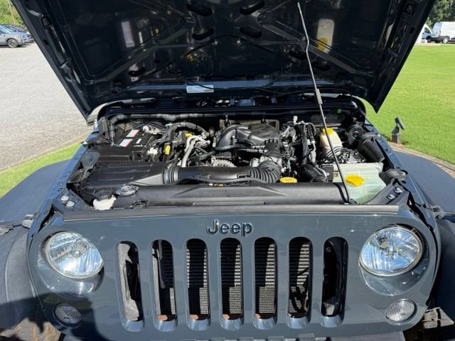 Used 2017 Jeep Wrangler Sport w/ Quick Order Package 24S AWD/4WD image 28