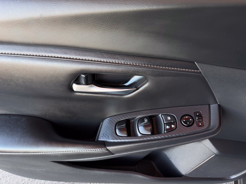 Certified 2022 Nissan Sentra SV FWD image 21