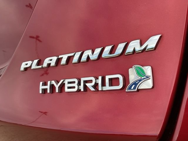 Used 2018 Ford Fusion Platinum FWD image 12