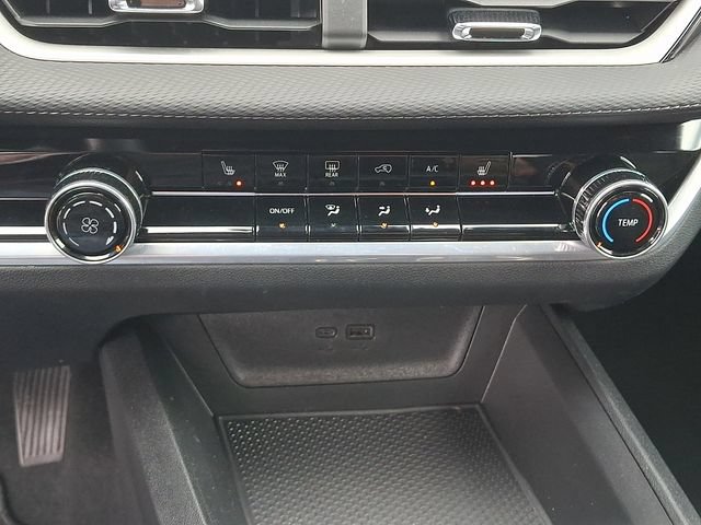 Used 2026 Chevrolet Equinox LT FWD image 15