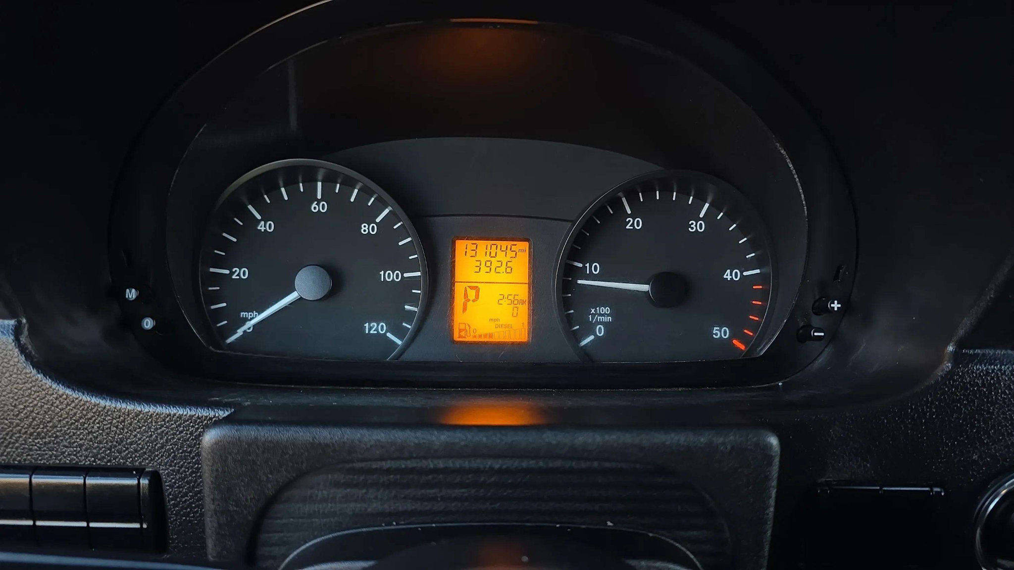 Used 2014 Freightliner Sprinter 3500 image 15