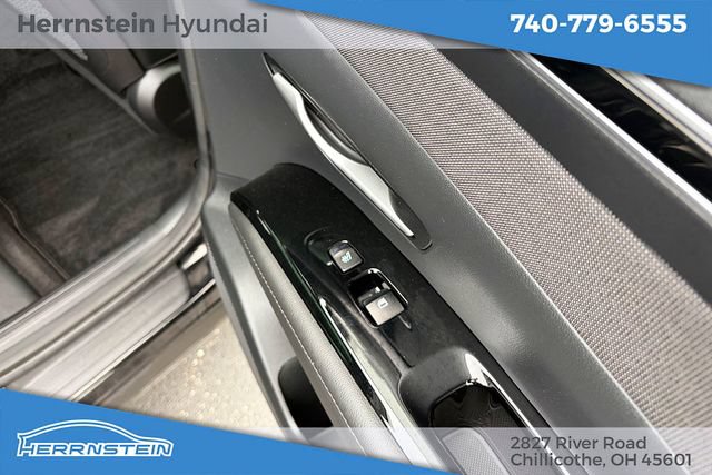 Certified 2024 Hyundai Tucson Limited AWD/4WD image 30