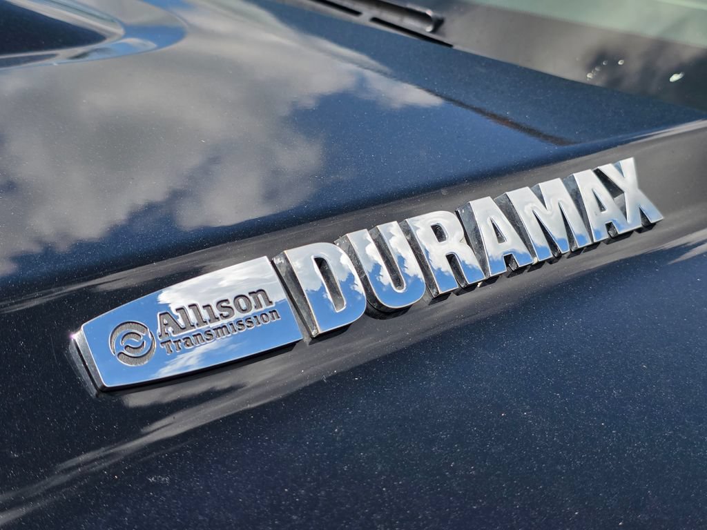 Used 2019 GMC Sierra 3500 Denali w/ Duramax Plus Package AWD/4WD image 8