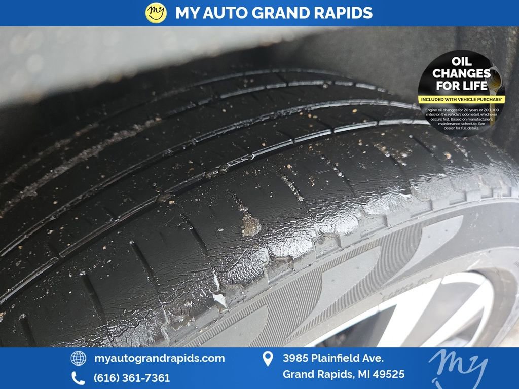 Used 2022 Volkswagen Taos SE image 34