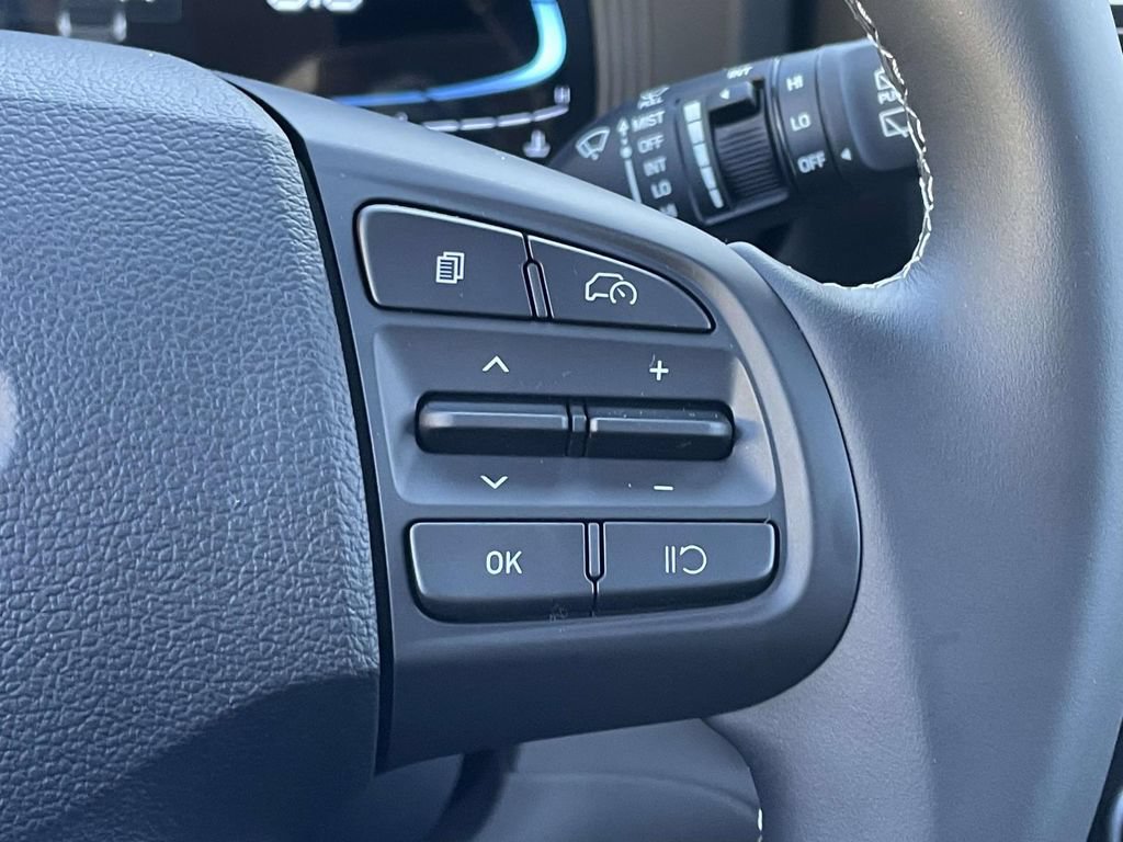 New 2026 Hyundai Venue SEL FWD image 21