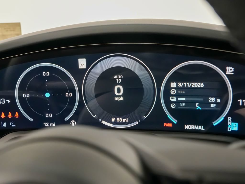 New 2026 Porsche Taycan image 27