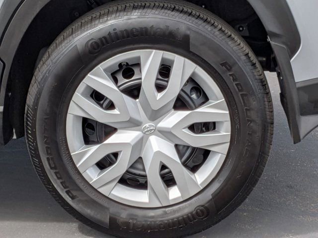 Used 2024 Toyota Corolla Cross L FWD image 13