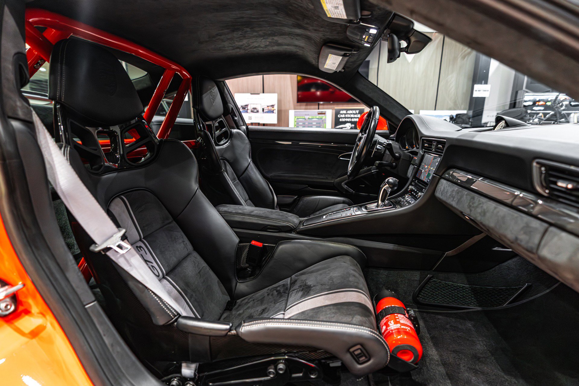 Used 2018 Porsche 911 GT3 image 25