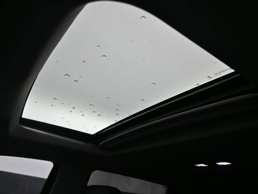 Used 2021 GMC Sierra 1500 Denali w/ Driver Alert Package II image 21