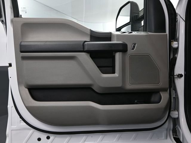 Used 2019 Ford F250 XL w/ Power Equipment Group image 18
