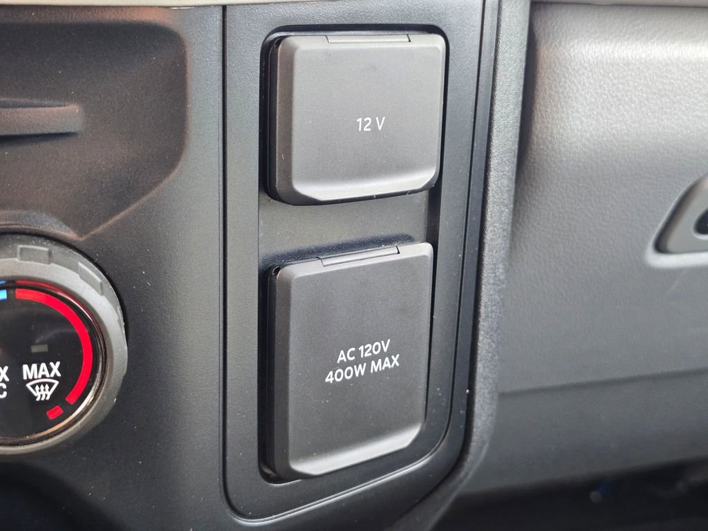 Used 2024 Ford F350 XLT w/ FX4 Off-Road Package AWD/4WD image 24