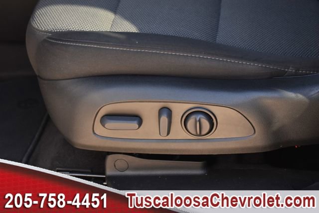 Used 2023 Chevrolet Traverse LT image 21