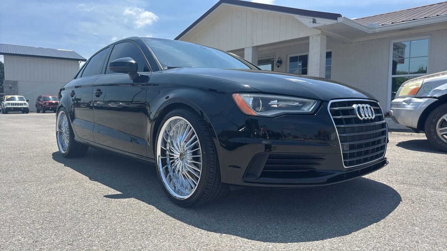Used 2016 Audi A3 1.8T Premium w/ Audi MMI Navigation Plus FWD image 7