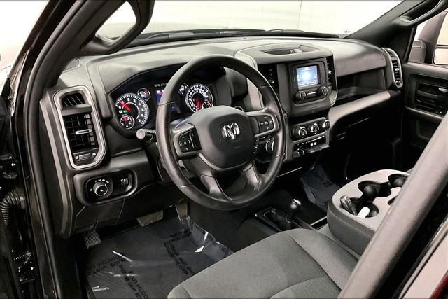 Used 2024 RAM 2500 Tradesman w/ Chrome Appearance Group image 16