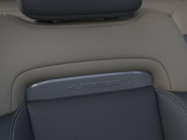 New 2026 GMC Hummer EV SUV w/ LPO, Dark Essentials Package AWD/4WD image 21