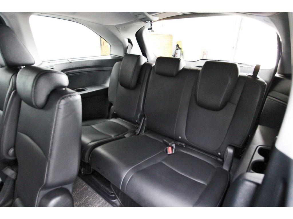 Used 2024 Honda Odyssey Touring image 11