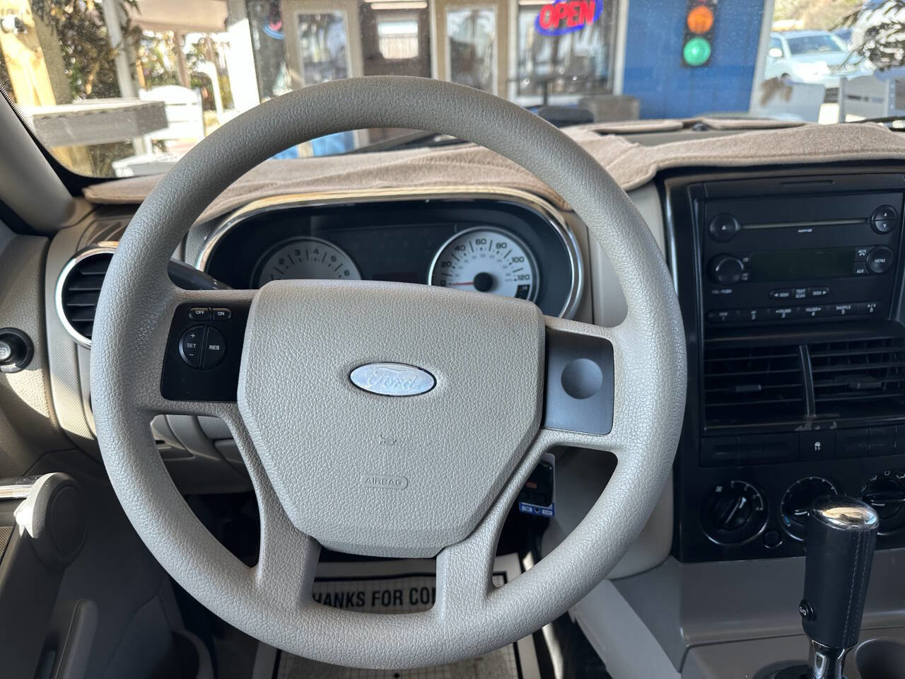 Used 2007 Ford Explorer Sport Trac XLT image 14