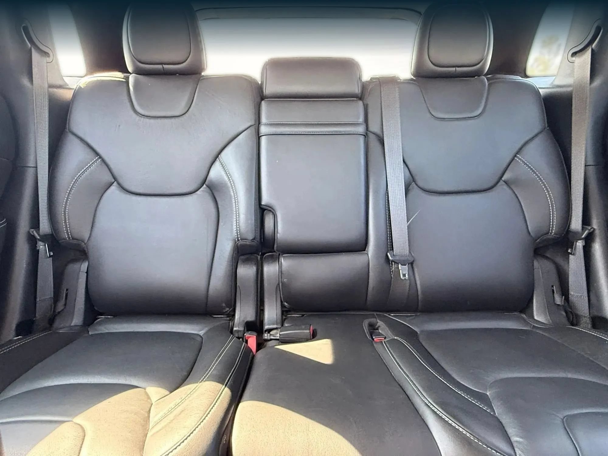Used 2015 Jeep Cherokee Limited AWD/4WD image 22