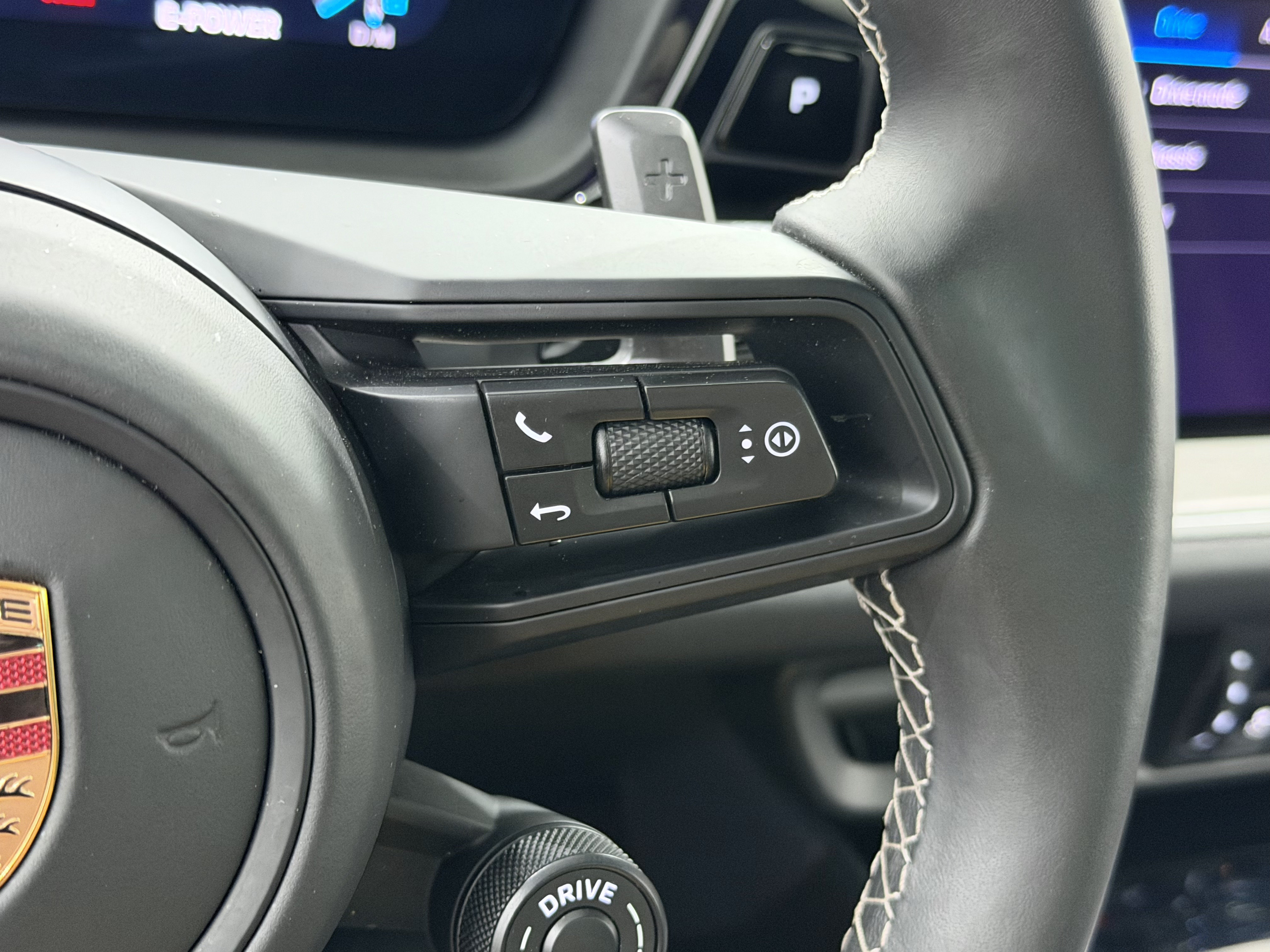 Certified 2026 Porsche Cayenne S AWD/4WD image 51