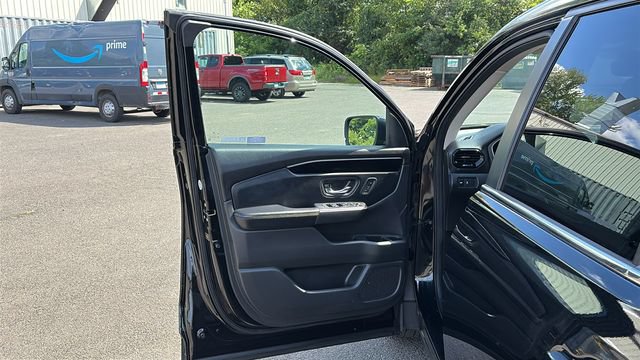 Used 2023 Honda Pilot EX-L image 8