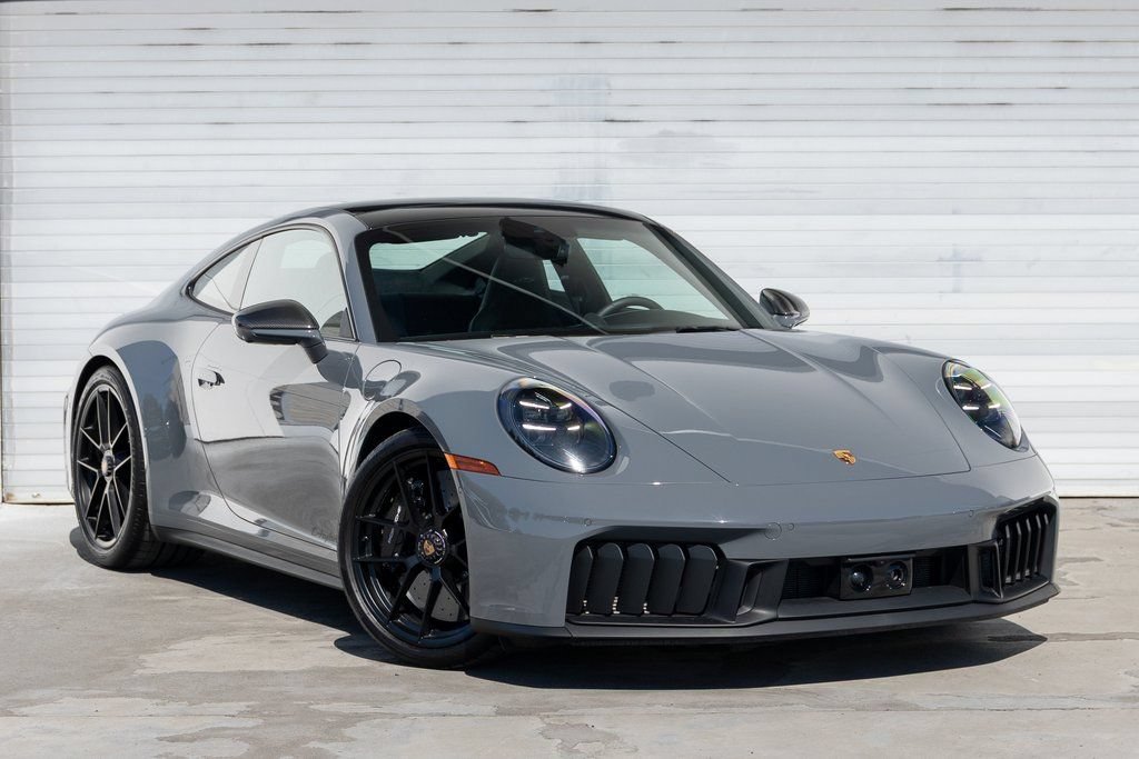 Certified 2025 Porsche 911 Carrera 4 GTS AWD/4WD image 10