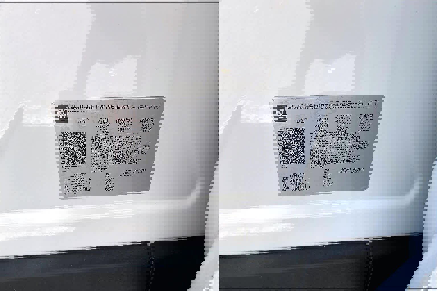 Certified 2024 Chevrolet Equinox LT w/ LPO, Floor Liner Package FWD image 30