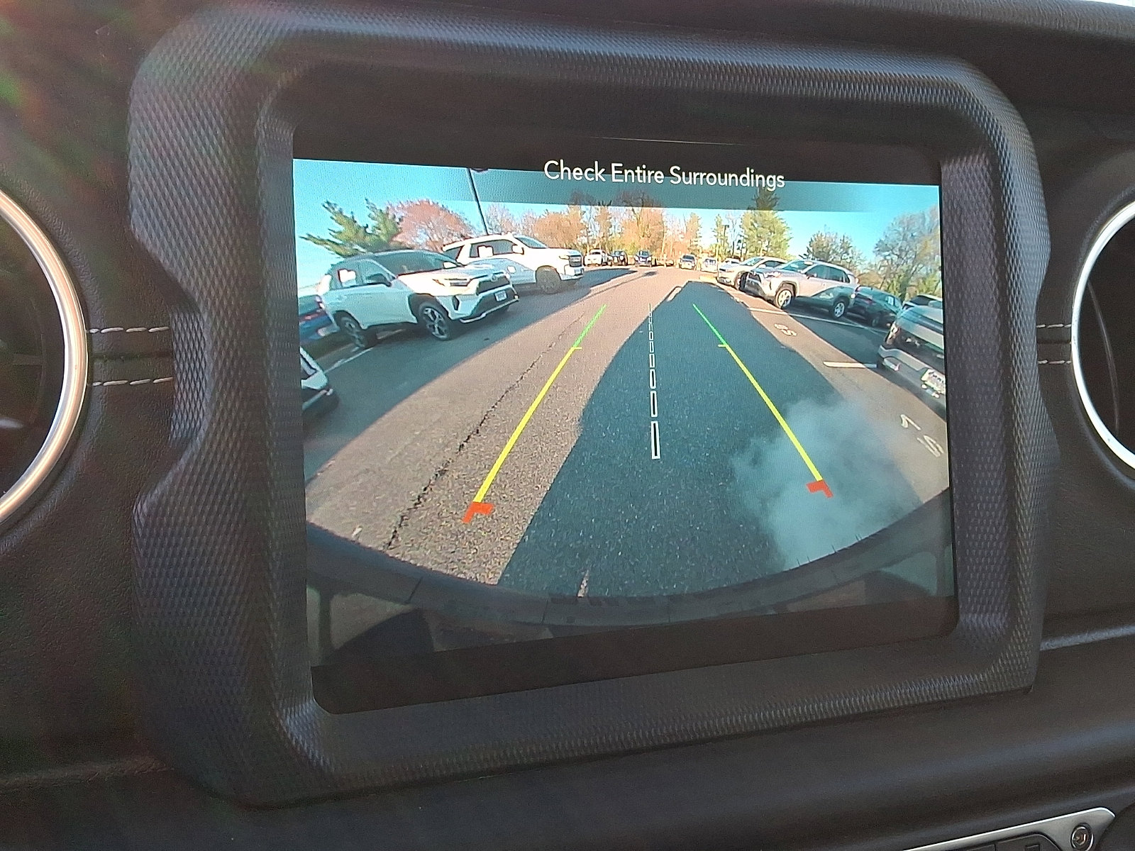 Used 2022 Jeep Wrangler Unlimited Sahara w/ Cold Weather Group image 23