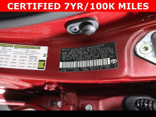 Used 2025 Toyota Corolla SE w/ Convenience Package FWD image 31