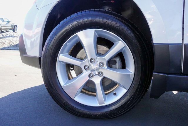 Used 2014 Subaru Outback 2.5i Limited w/ Moonroof Package image 10