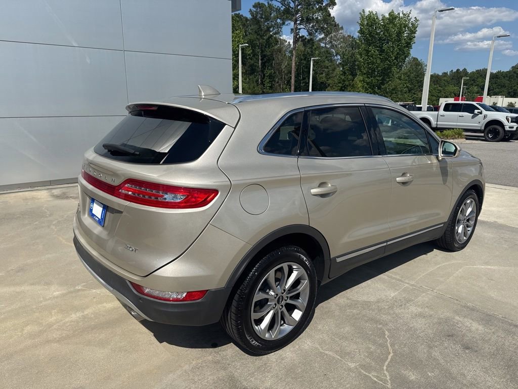 Used 2017 Lincoln MKC Select w/ Select Plus Package FWD image 6