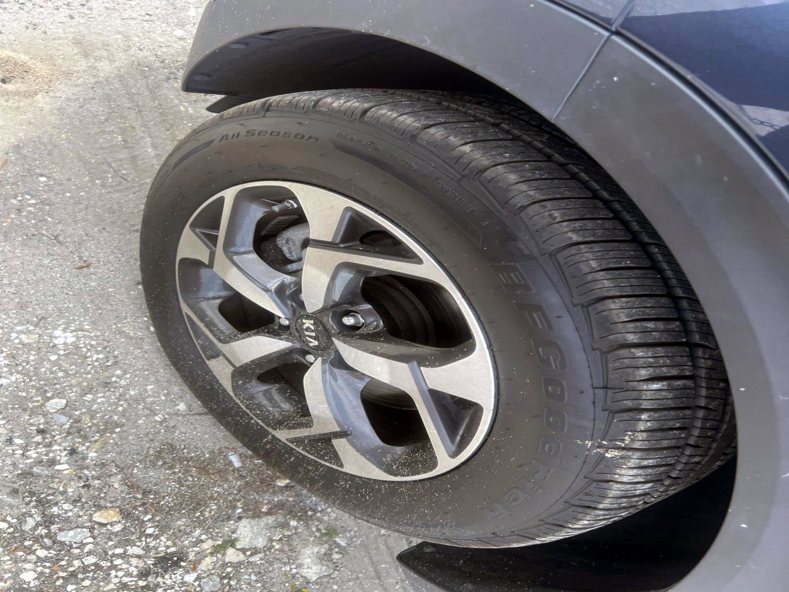 Used 2020 Kia Sportage LX w/ LX Popular Package image 4