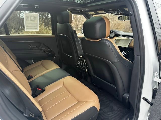 Used 2025 Land Rover Range Rover Sport Dynamic SE image 20