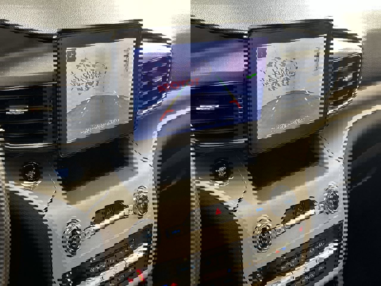 Used 2022 Ford Explorer XLT w/ Equipment Group 202A image 17