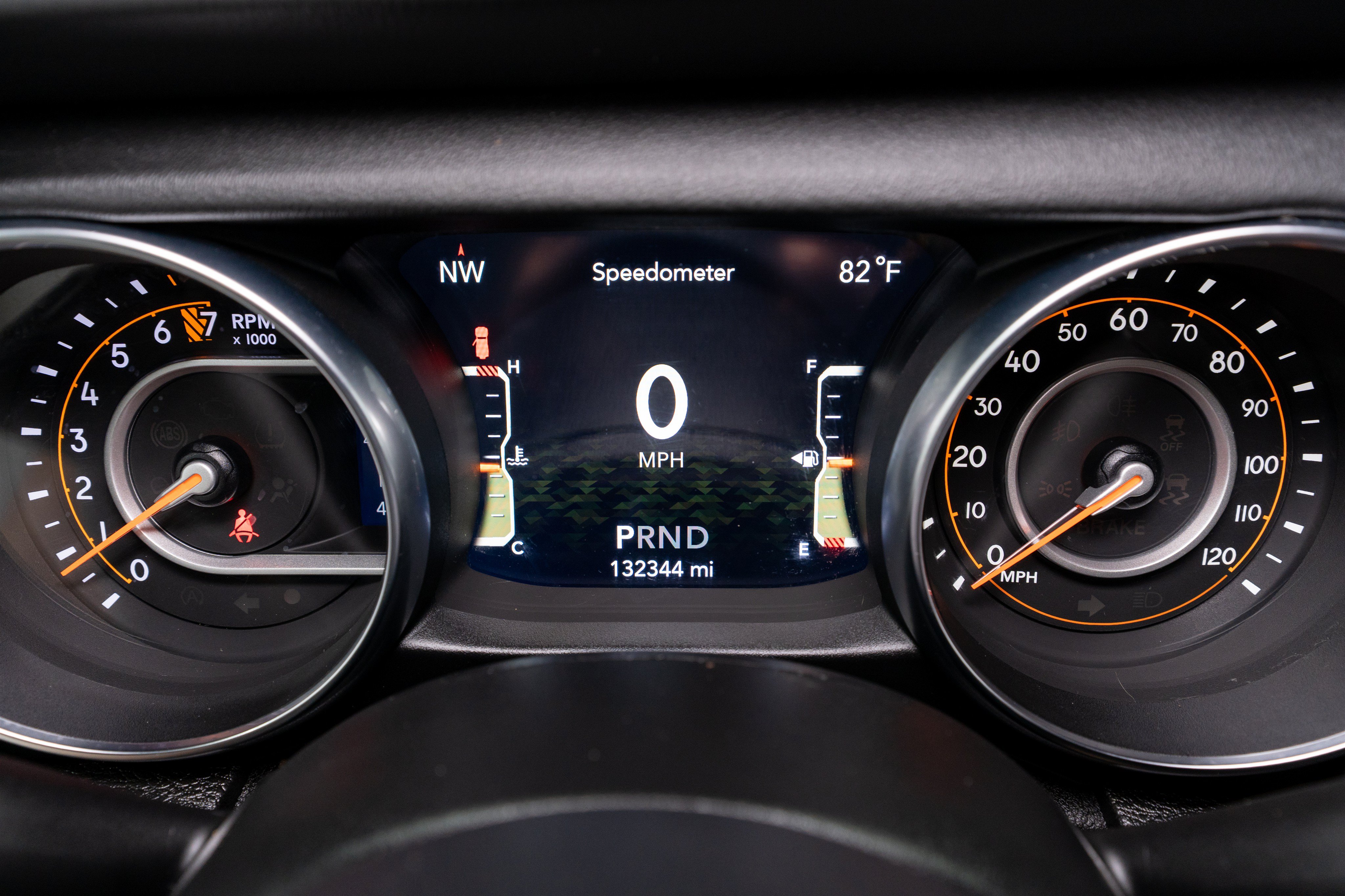 Used 2020 Jeep Wrangler Unlimited Sahara AWD/4WD image 26