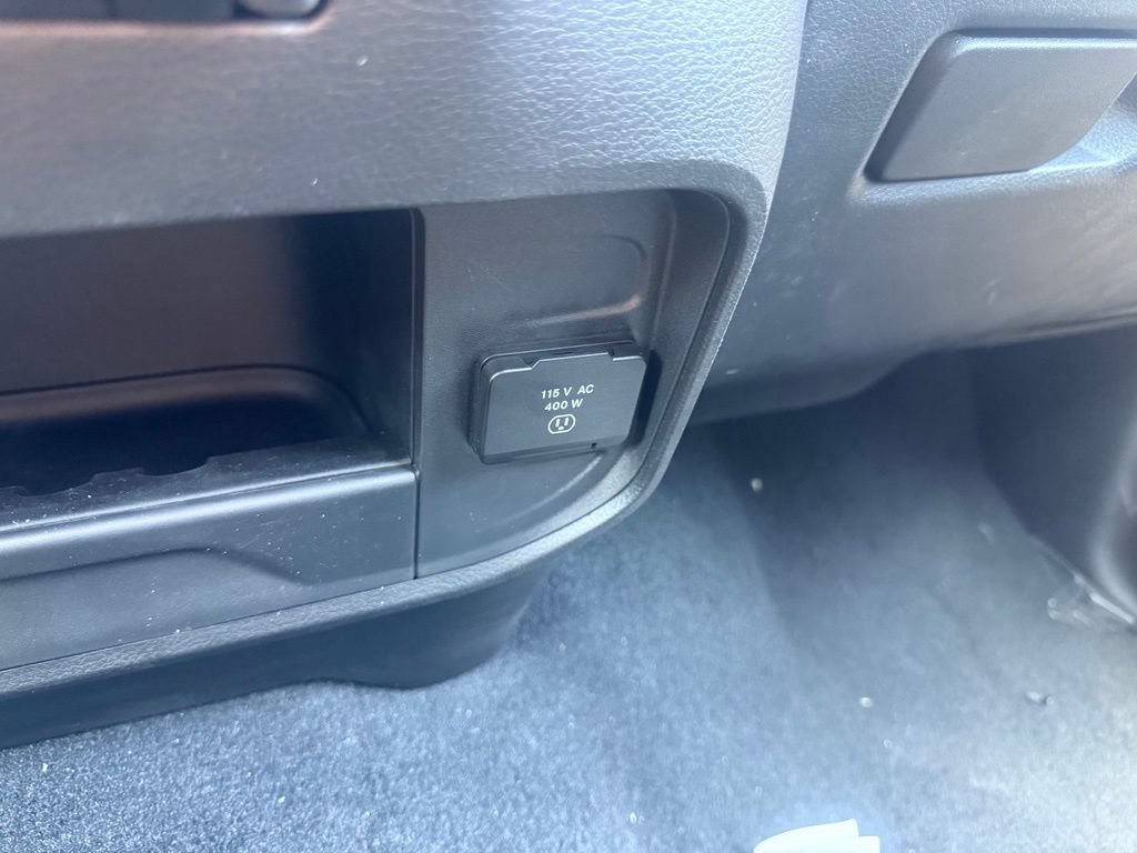Used 2025 RAM 2500 Tradesman w/ Safety Group AWD/4WD image 34