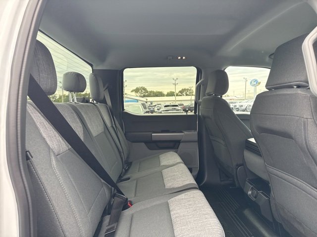 New 2026 Ford F350 XLT w/ Snow Plow/Camper Package image 32