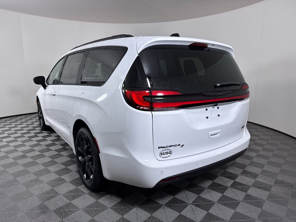 New 2026 Chrysler Pacifica Select w/ S Appearance Package AWD/4WD image 20