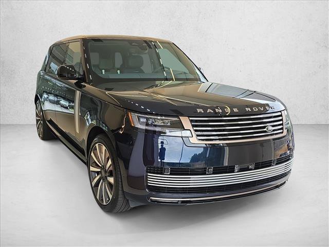 New 2026 Land Rover Range Rover SV AWD/4WD image 3