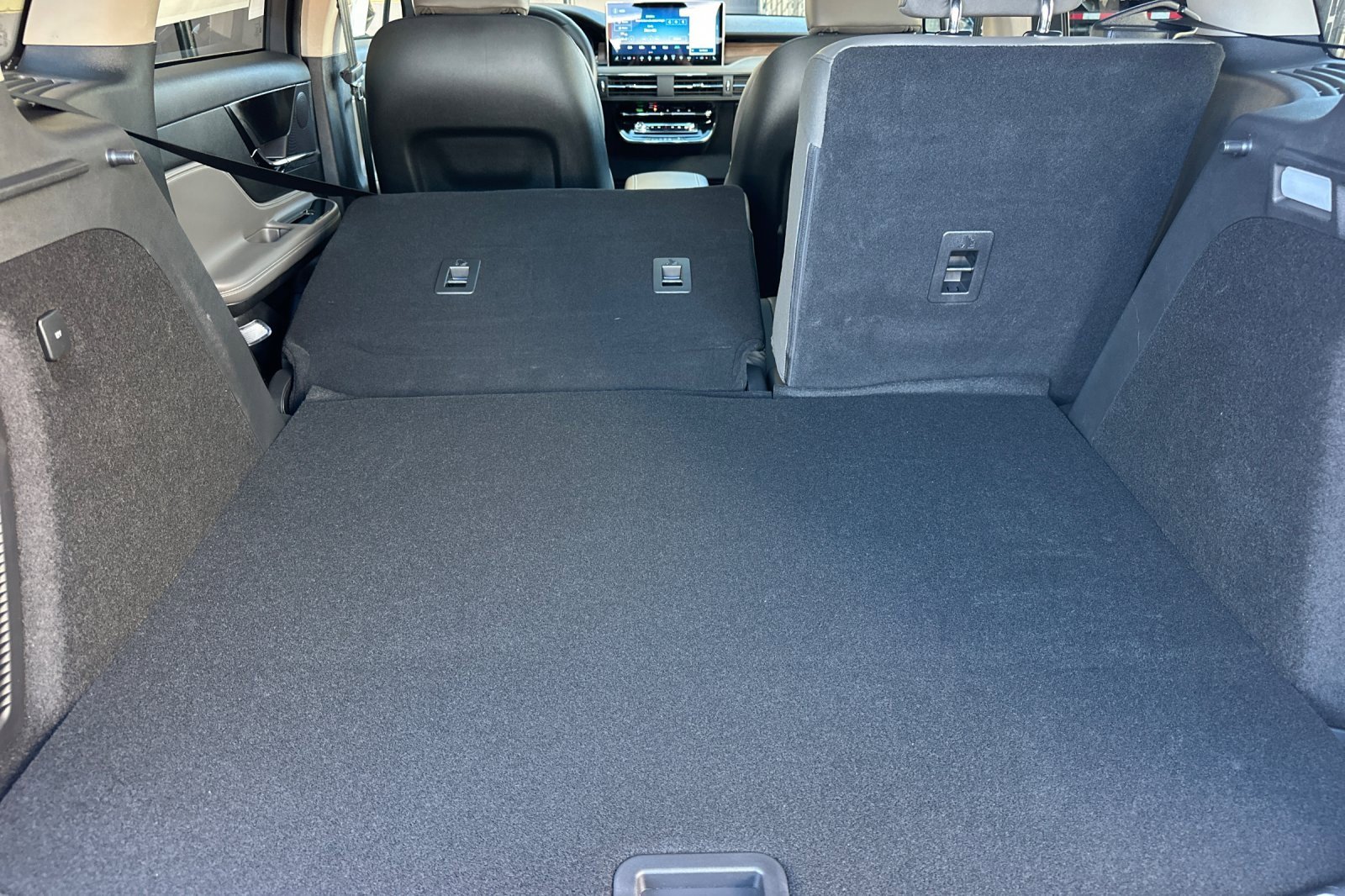 New 2025 Lincoln Corsair Grand Touring image 14