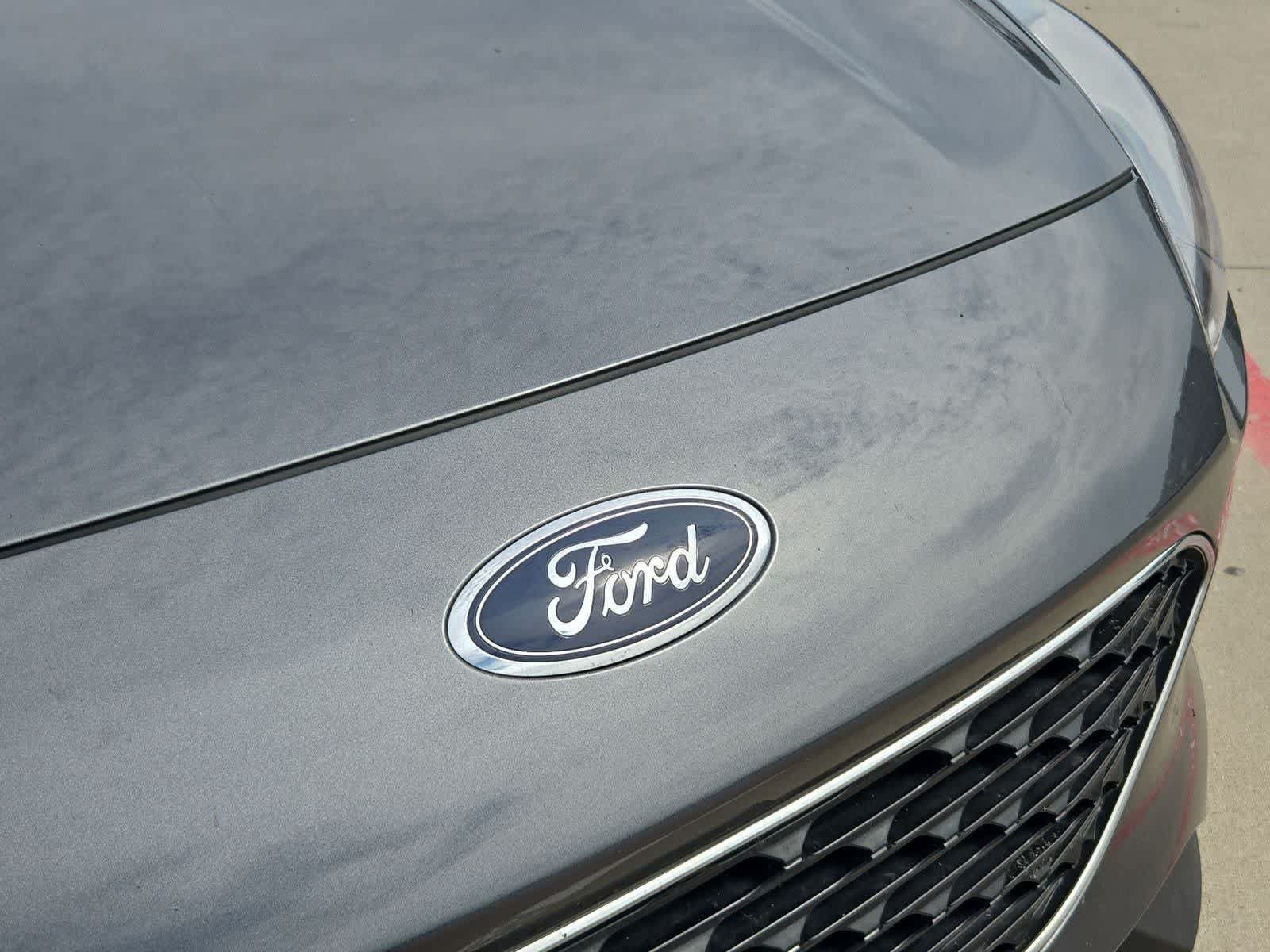 Used 2020 Ford Escape SE FWD image 10