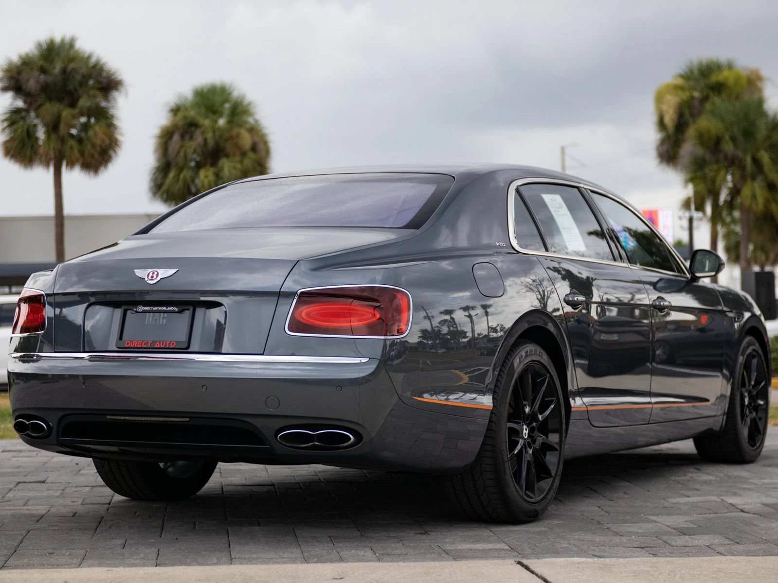 Used 2018 Bentley Flying Spur S V8 AWD/4WD image 18