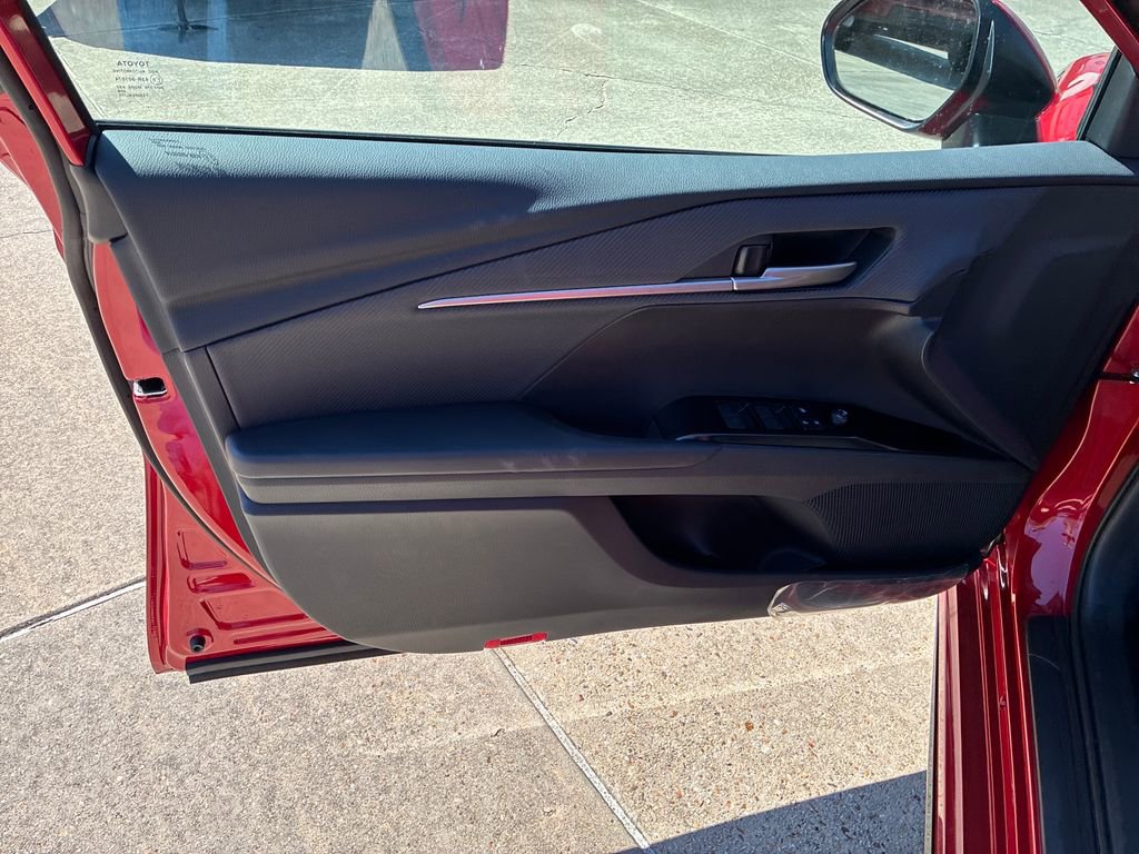 New 2026 Toyota Camry SE image 12