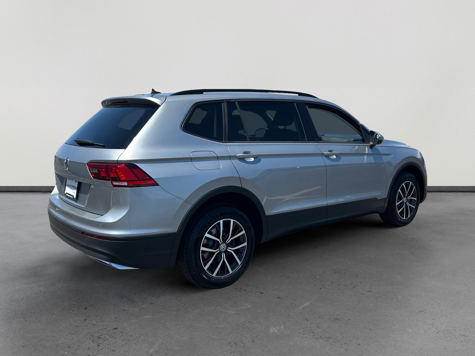 Certified 2021 Volkswagen Tiguan S FWD image 5