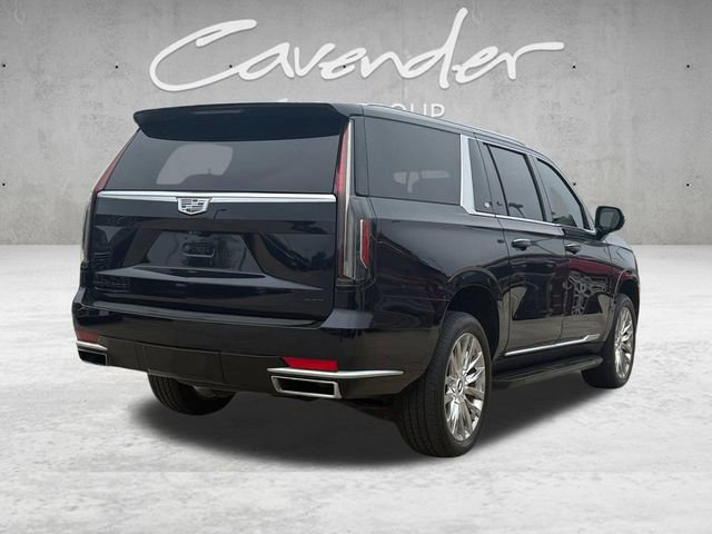 Used 2023 Cadillac Escalade ESV Premium Luxury AWD/4WD image 16